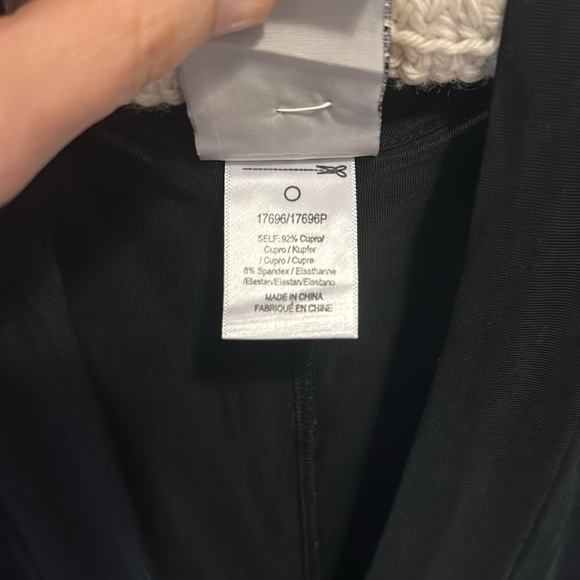 Anthropologie Deep-V Dress w/ Pockets - Picture 4 of 4